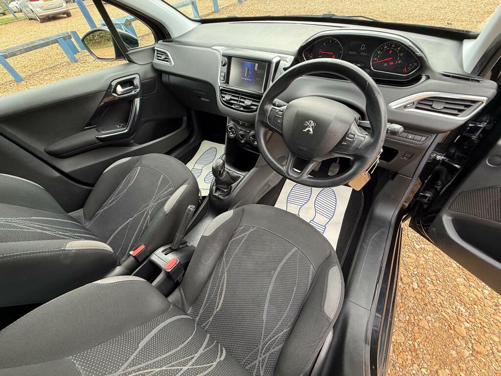 Peugeot 208 Active Blue #25
