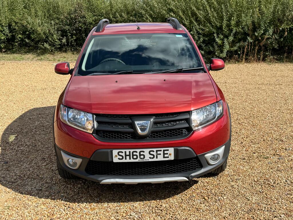 Dacia Sandero Stepway Ambiance Red #4