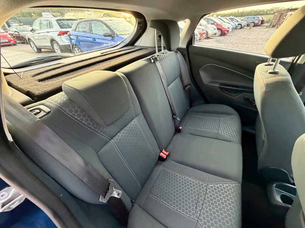 Ford Fiesta Edge Silver #30