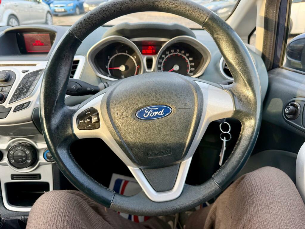 Ford Fiesta Edge Silver #45