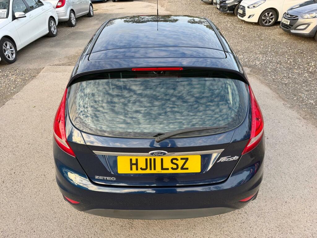 Ford Fiesta Edge Silver #16