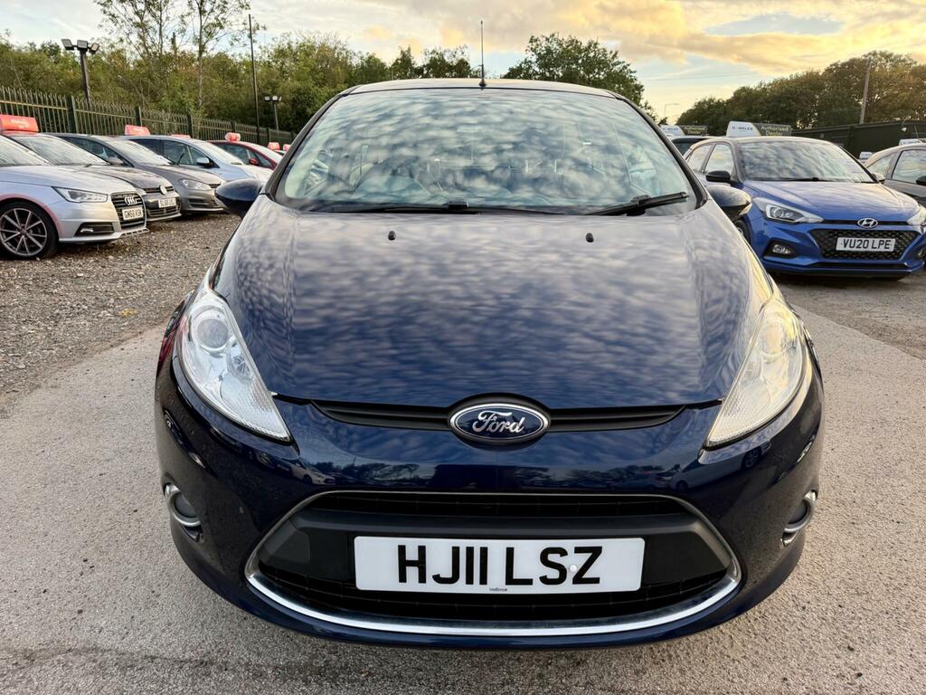 Ford Fiesta Edge Silver #7