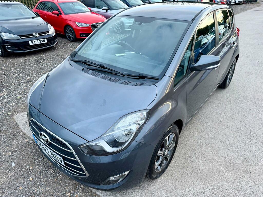 Hyundai Ix20 Se Hatchback Grey #10