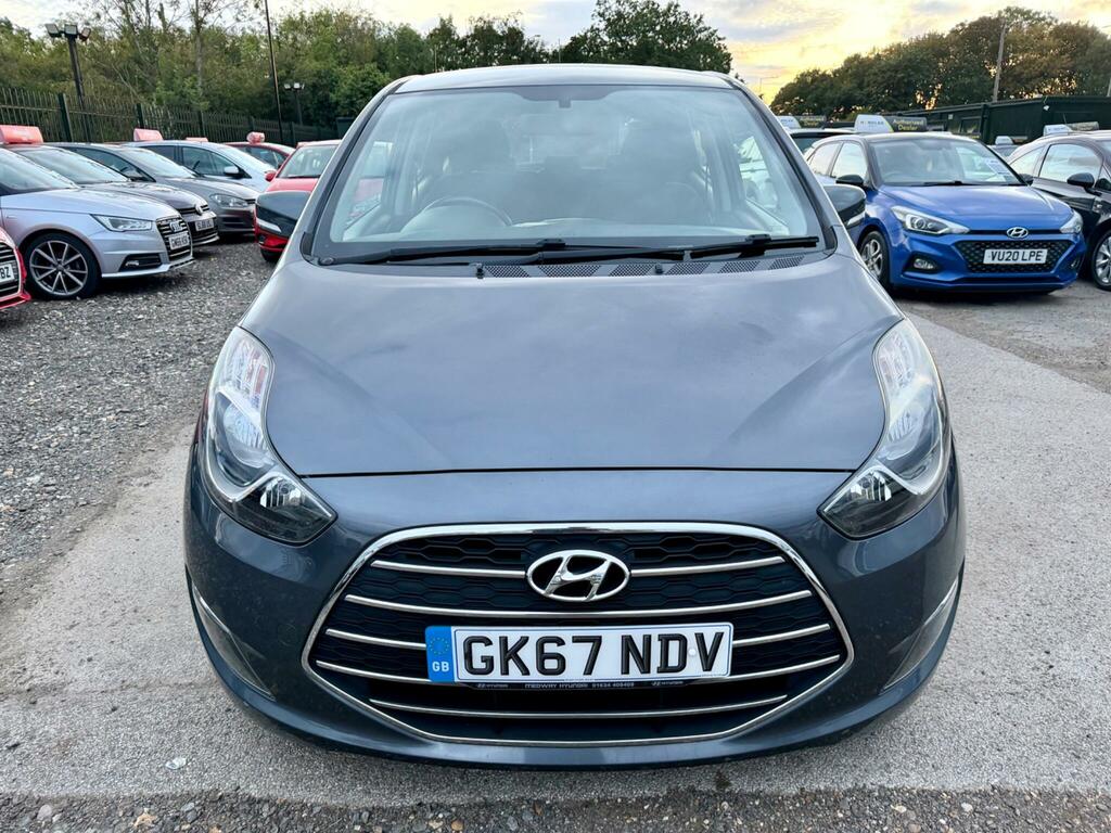 Hyundai Ix20 Se Hatchback Grey #7