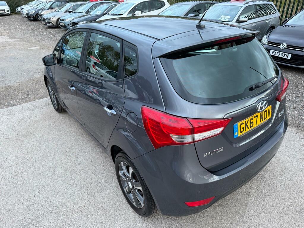 Hyundai Ix20 Se Hatchback Grey #12