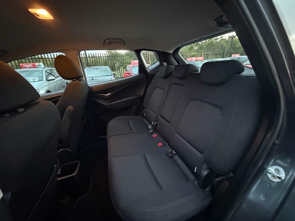 Hyundai Ix20 Se Hatchback Grey #26