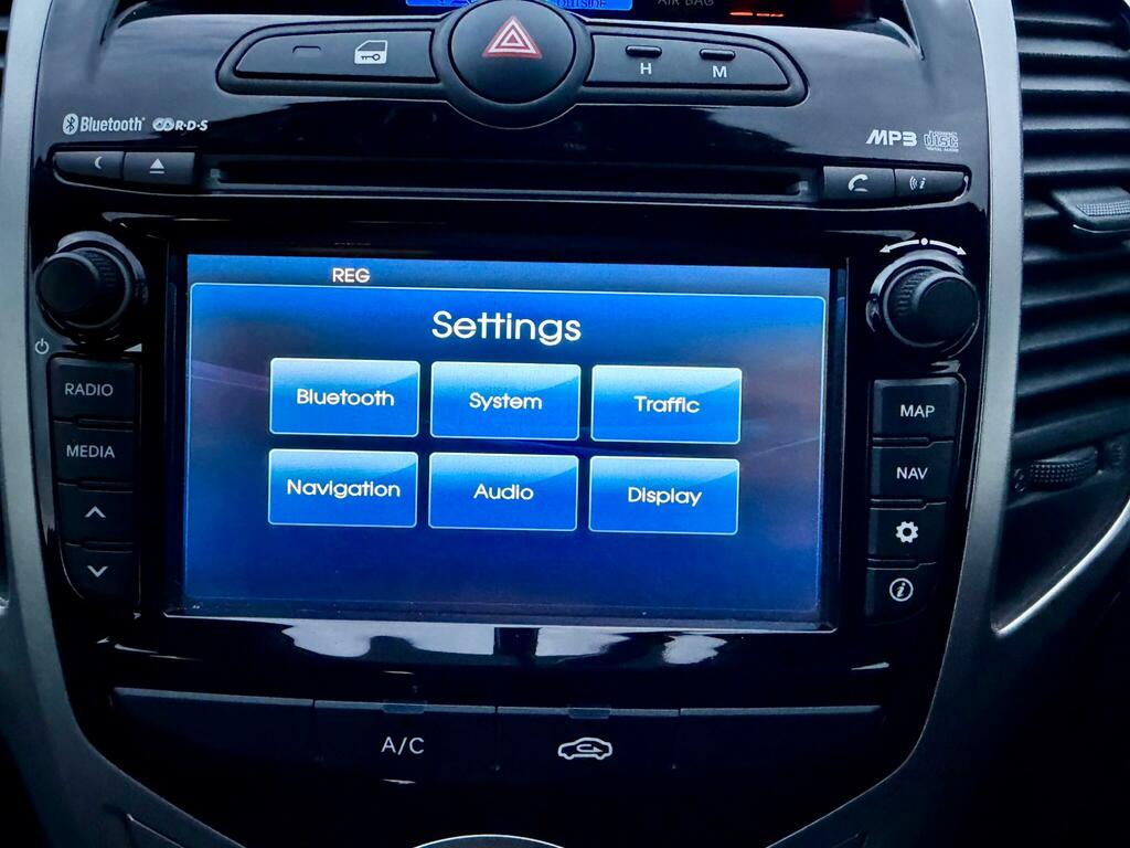 Hyundai Ix20 Se Hatchback Grey #44