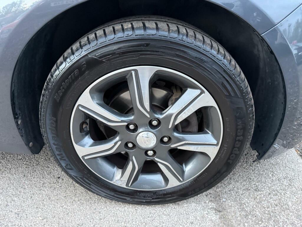 Hyundai Ix20 Se Hatchback Grey #39