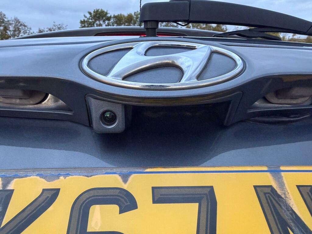 Hyundai Ix20 Se Hatchback Grey #57