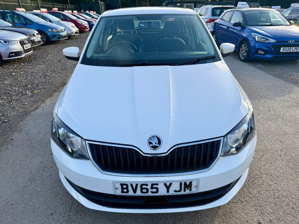 Skoda Fabia Se White #3