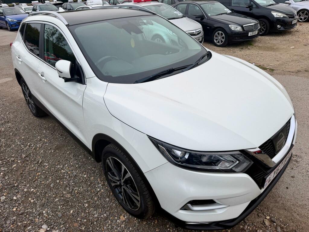 Nissan Qashqai N-connecta White #2