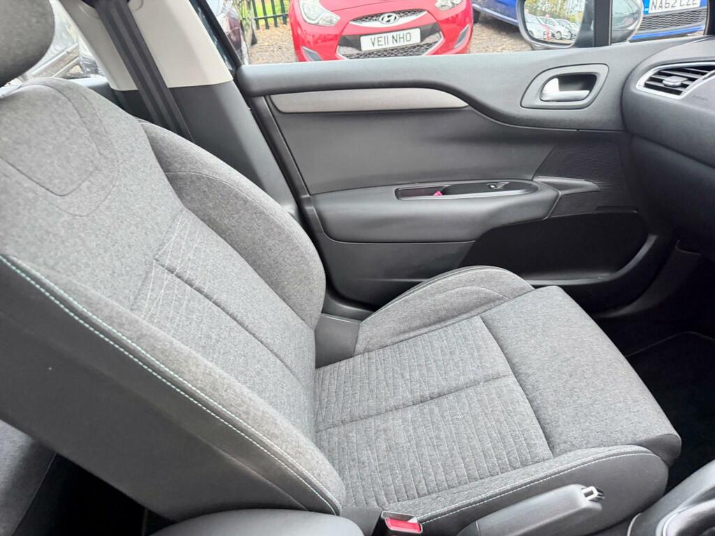 Citroen C4 1.6 Bluehdi Feel 98 Bhp White #47