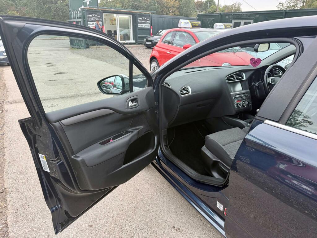 Citroen C4 1.6 Bluehdi Feel 98 Bhp White #29