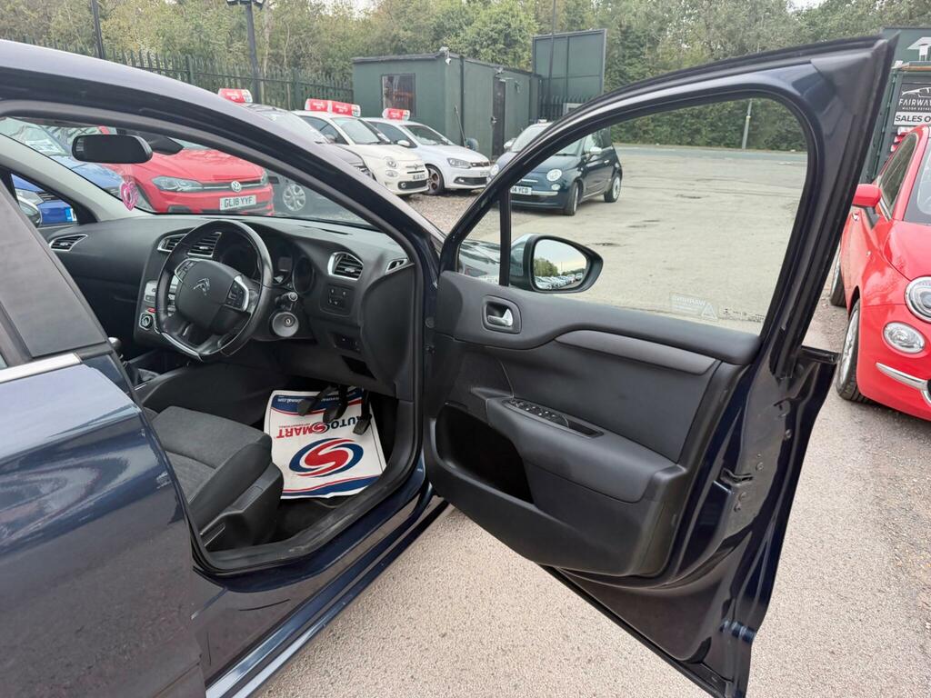 Citroen C4 1.6 Bluehdi Feel 98 Bhp White #51