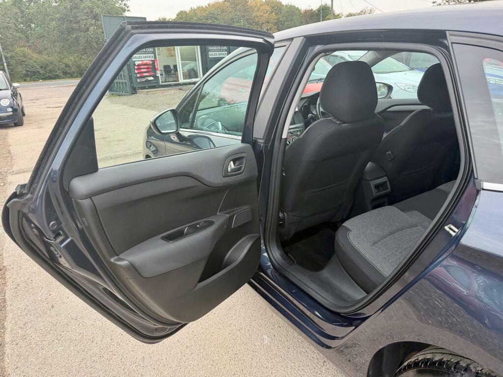 Citroen C4 1.6 Bluehdi Feel 98 Bhp White #30
