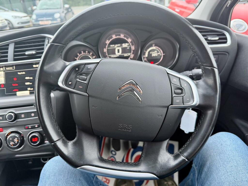 Citroen C4 1.6 Bluehdi Feel 98 Bhp White #44