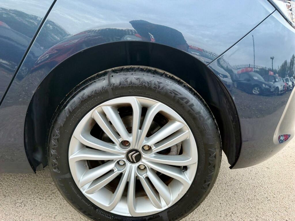 Citroen C4 1.6 Bluehdi Feel 98 Bhp White #35