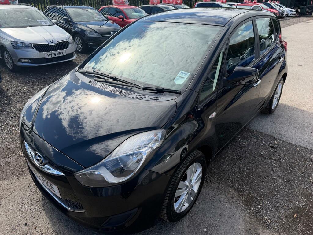 Hyundai Ix20 Active Black #4