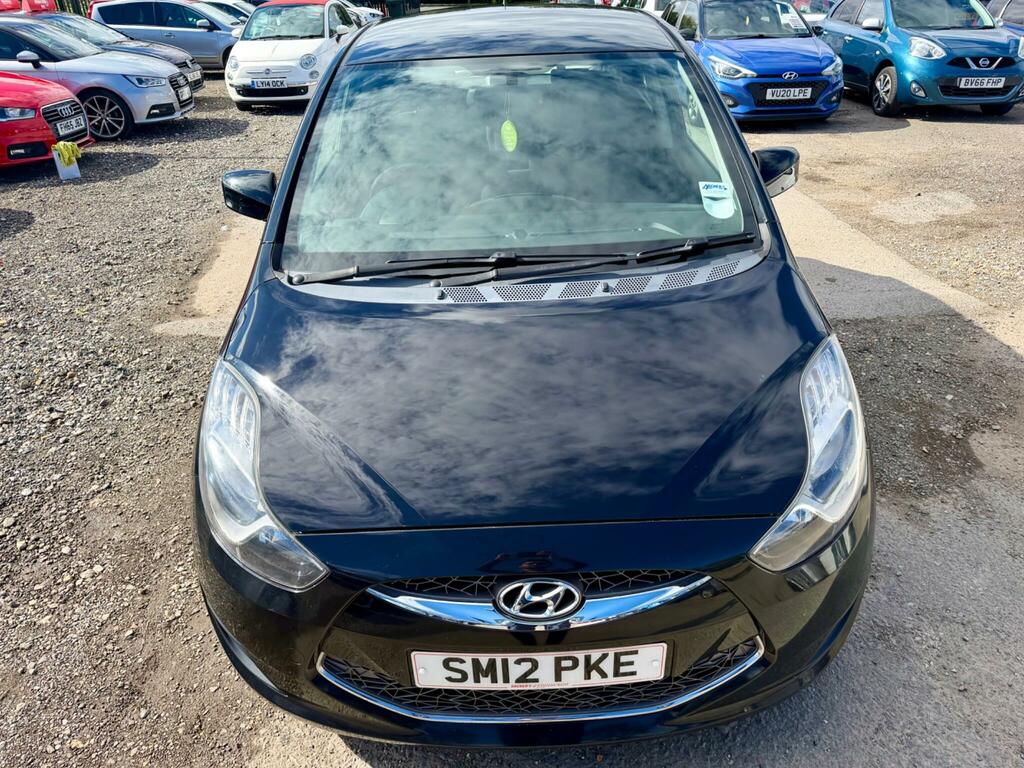 Hyundai Ix20 Active Black #3