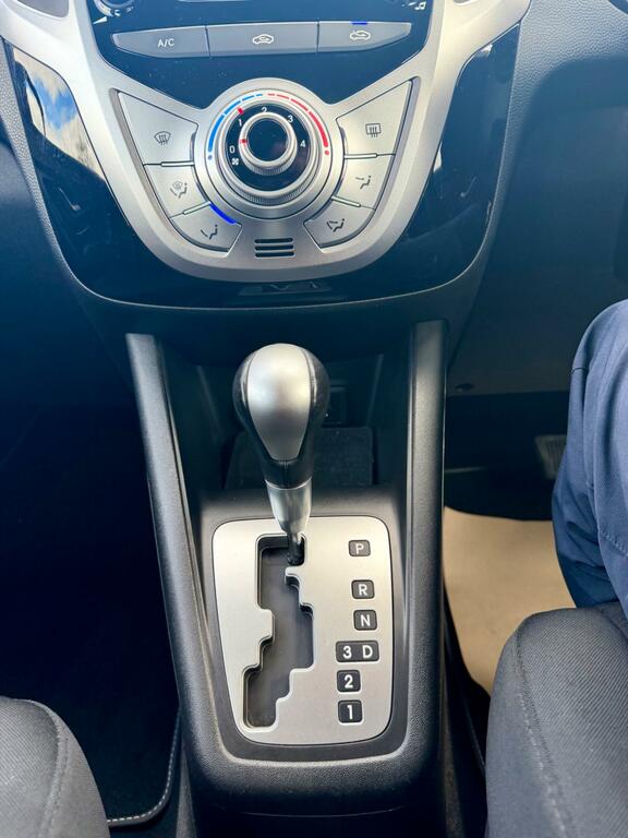 Hyundai Ix20 1.6 Active Euro 5 Grey #27