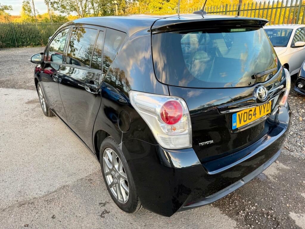 Toyota Verso Excel Black #5