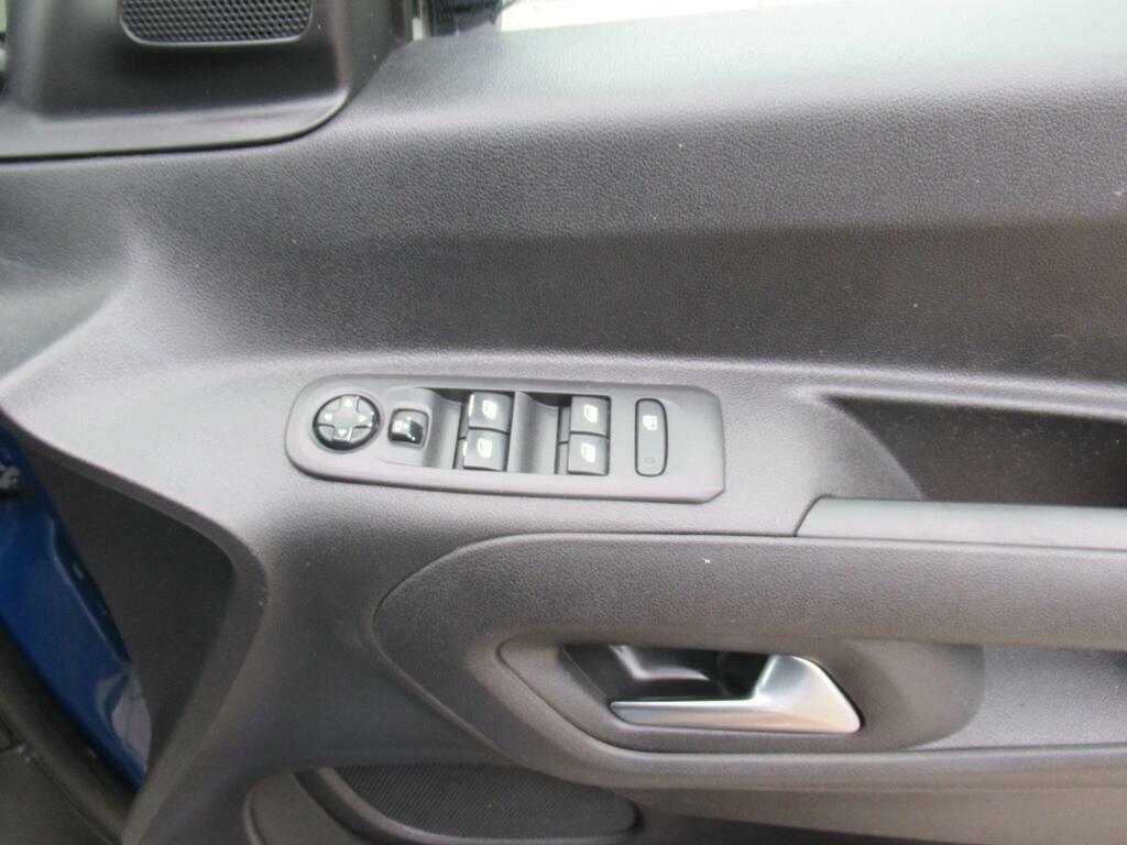 Vauxhall Combo Life Energy Grey #9