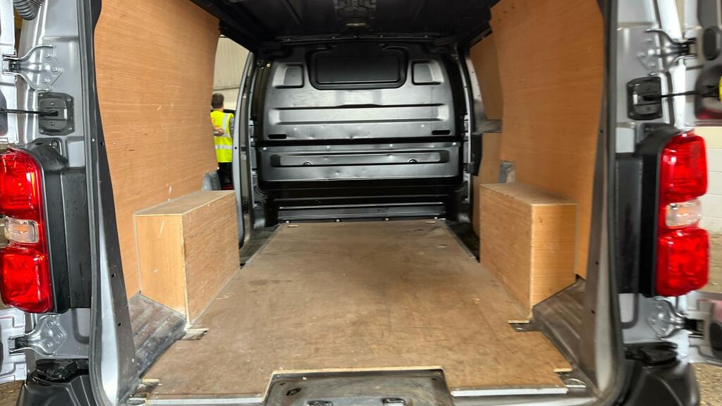 Vauxhall Vivaro Edition Grey #5