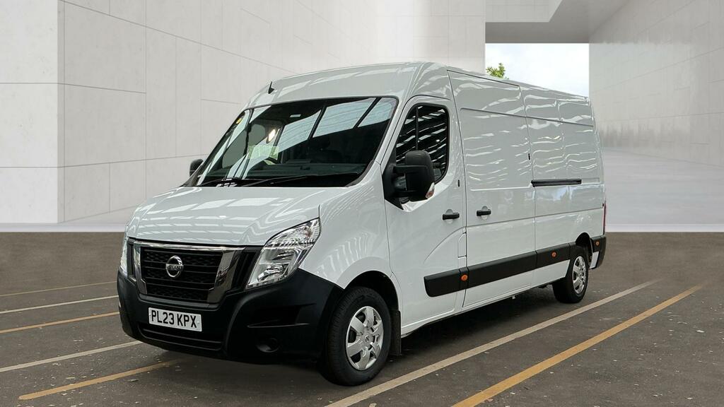 Nissan InterStar Acenta White #2