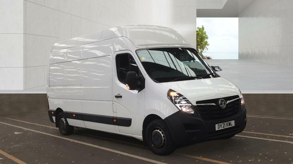 Vauxhall Movano Edition White