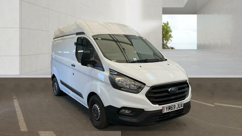 Ford Transit Custom Leader White