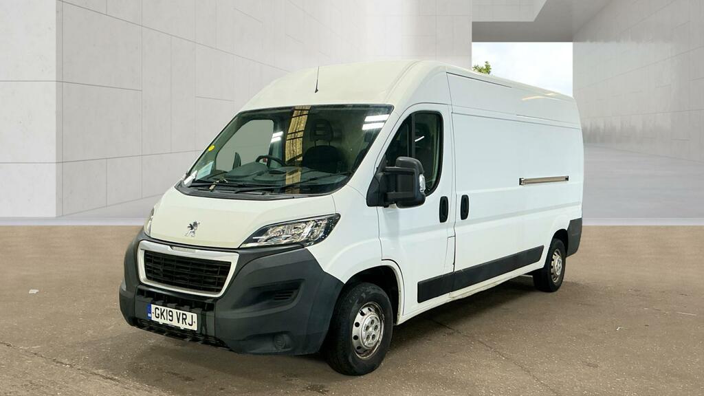 Peugeot Boxer Professional White #2