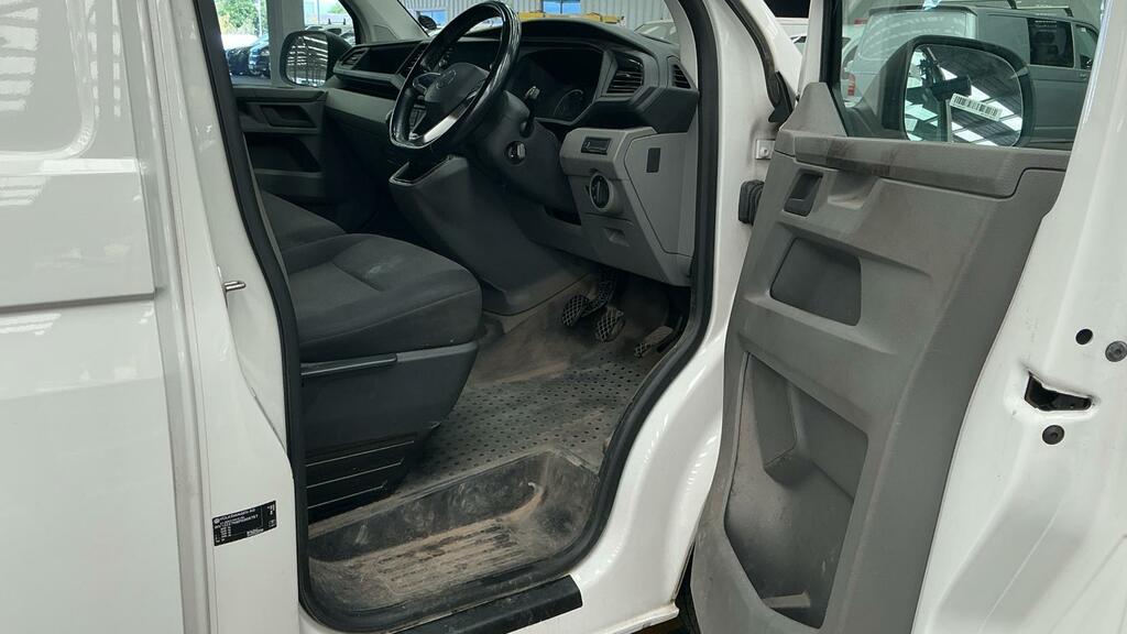Volkswagen Transporter 2.0 Tdi T30 Startline Panel Van MT72BNE White #5