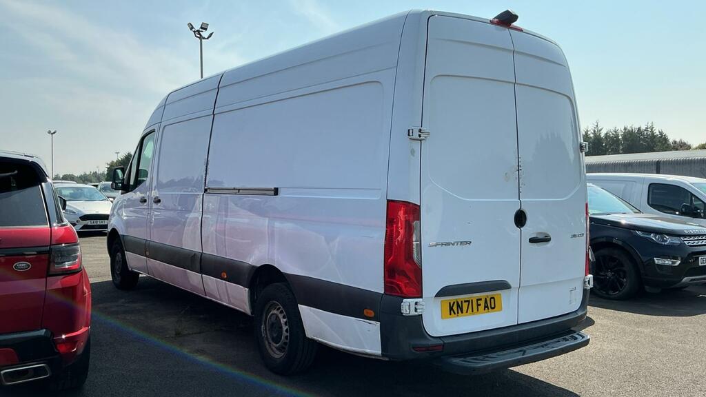 Mercedes-Benz Sprinter Progressive White #3