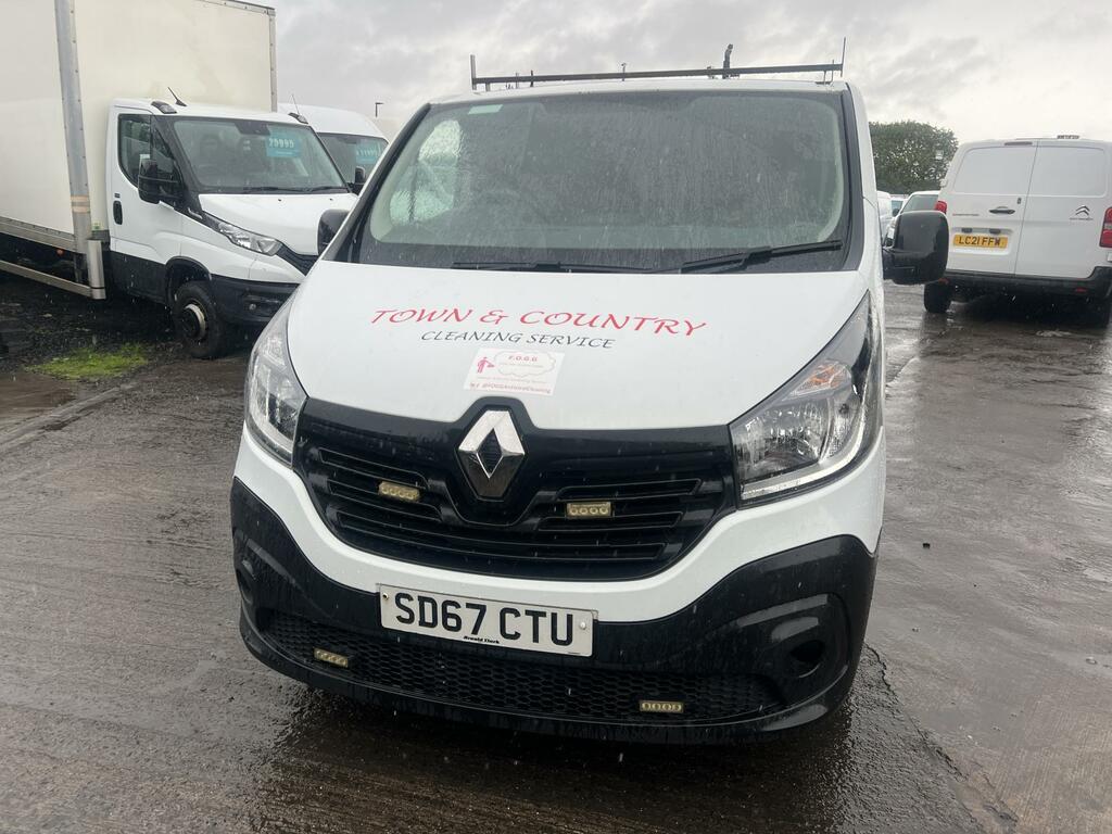Renault Trafic Business White