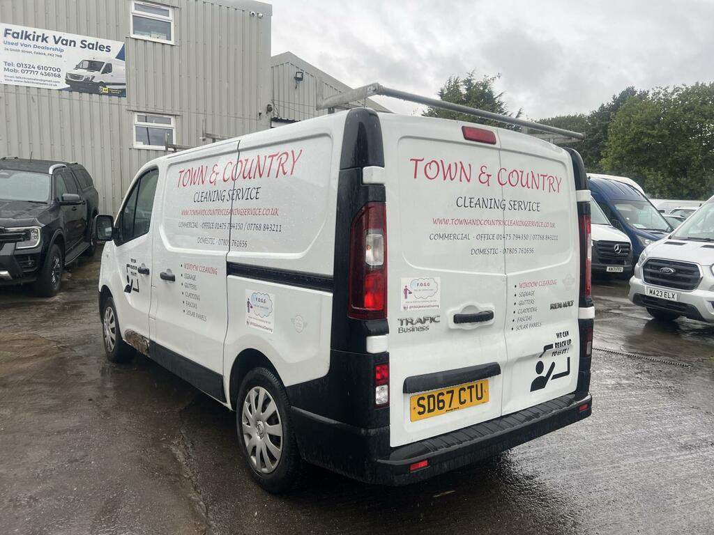 Renault Trafic Business White #3