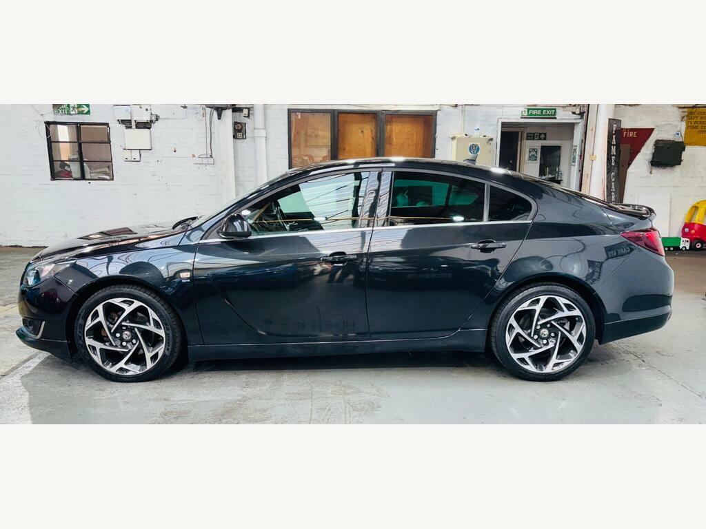 Vauxhall Insignia  Black #8