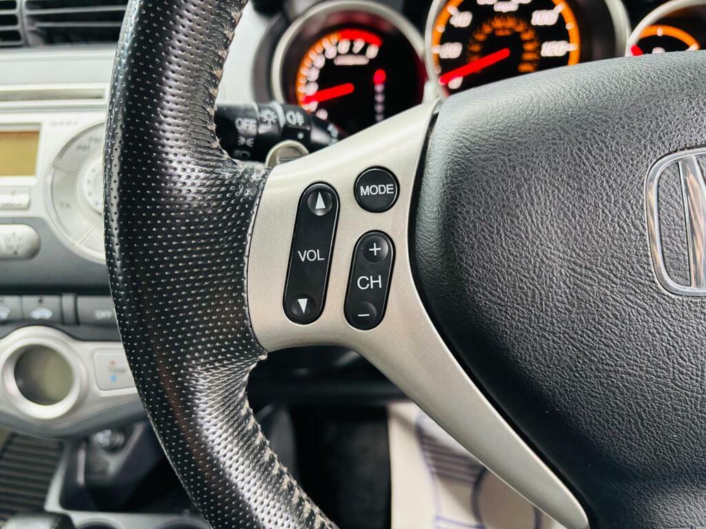 Honda Jazz Hatchback 1.2 Silver #17