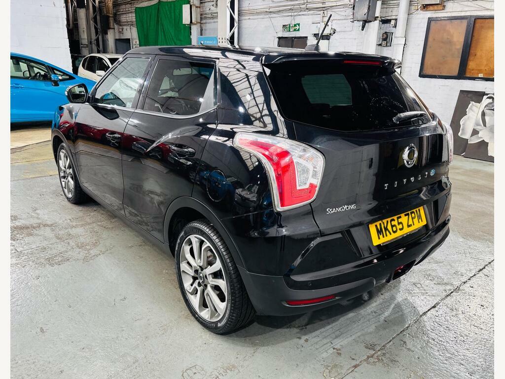 SsangYong Tivoli 1.6 E-xdi Elx Euro 6 Black #6