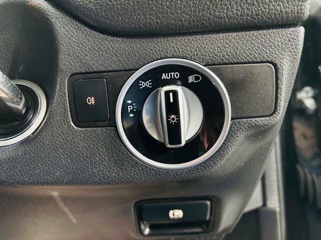 Mercedes-Benz GLA Class Blue #18