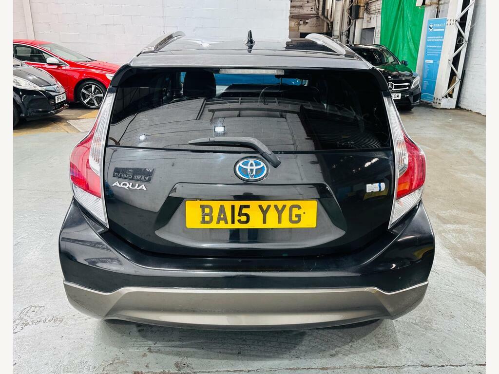 Toyota Aqua Vvt I X Urban Black #5