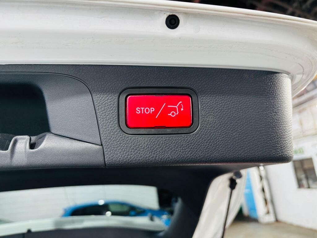 Mercedes-Benz GLC Class Suv White #30