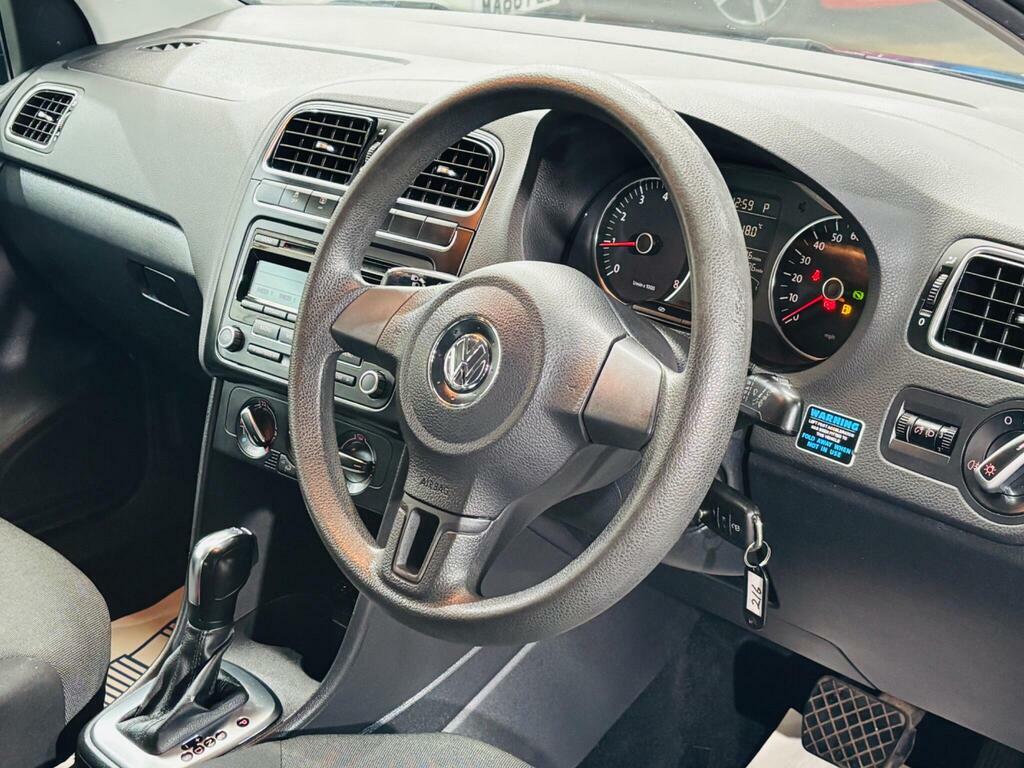 Volkswagen Polo S Silver #10