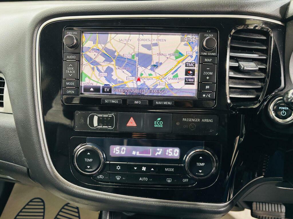 Mitsubishi Outlander Di-d Gx 3 Grey #19