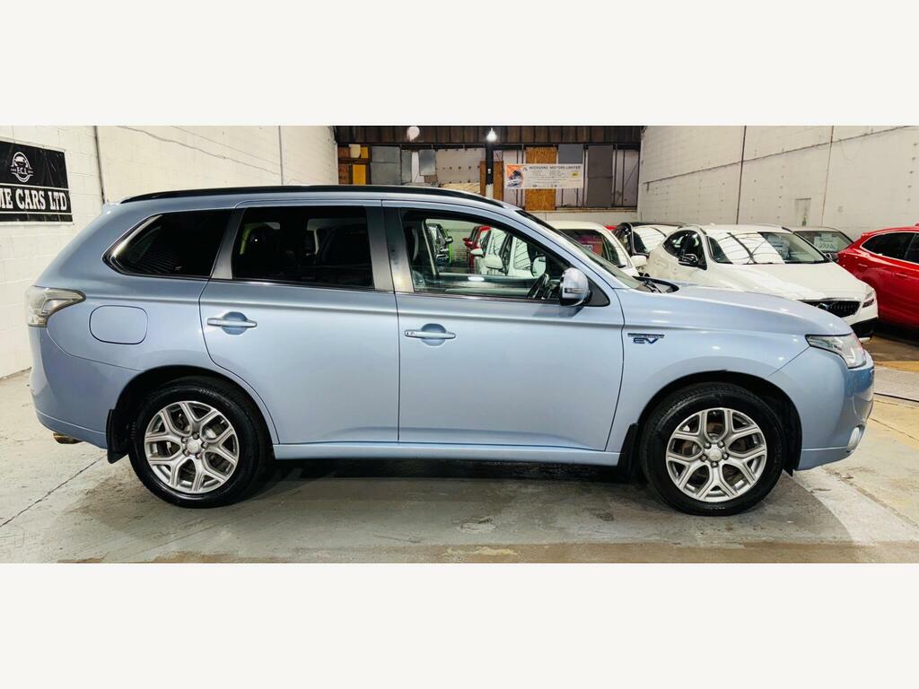 Mitsubishi Outlander Di-d Gx 3 Grey #7