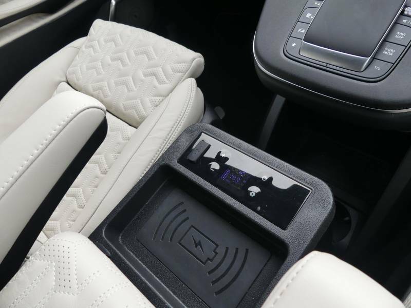 Mercedes-Benz V Class Mpv Black #18