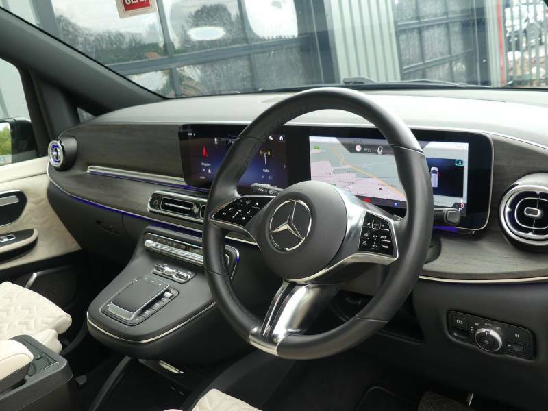 Mercedes-Benz V Class Mpv Black #13