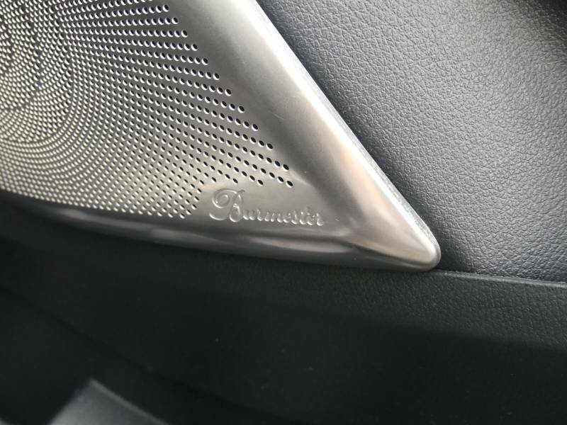 Mercedes-Benz V Class Mpv Black #17