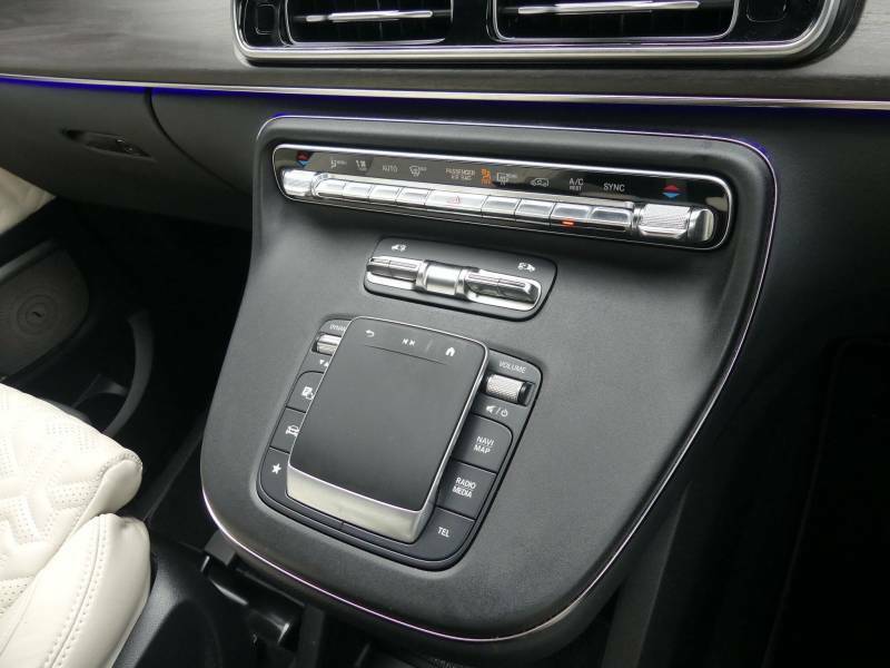 Mercedes-Benz V Class Mpv Black #19