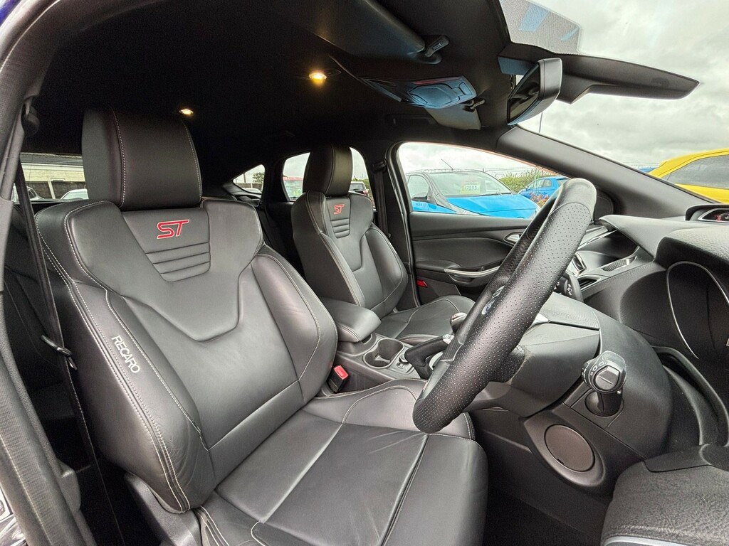 Ford Focus 2.0 T Ecoboost St-3 Blue #4