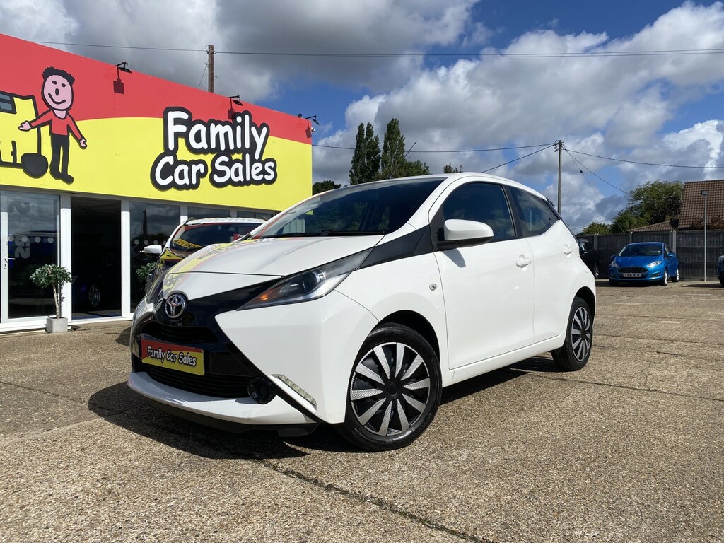 Toyota Aygo 1.0 Vvt-i X-play White